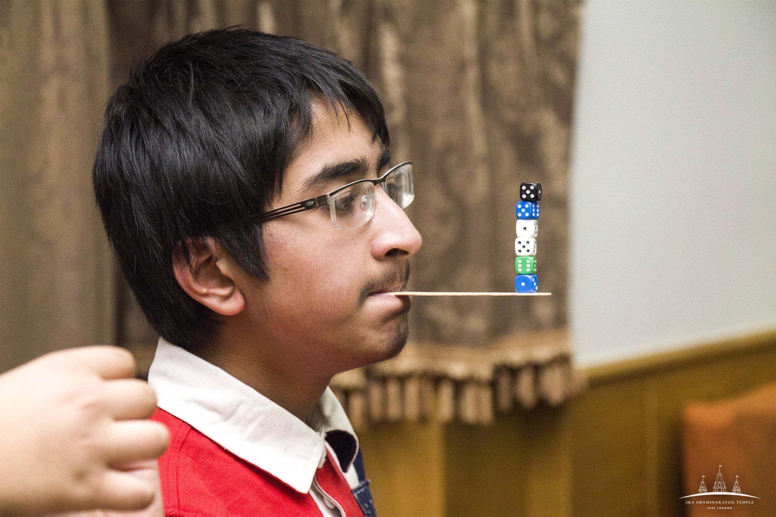 ©1987-2017 SKS Swaminarayan Temple East London